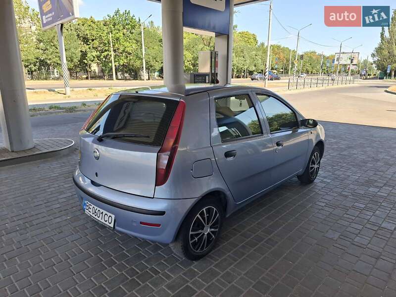 Хэтчбек Fiat Punto 2007 в Николаеве