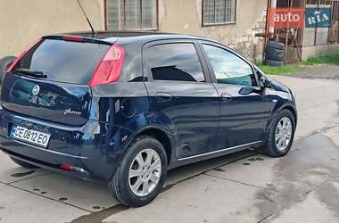 Хетчбек Fiat Punto 2007 в 
