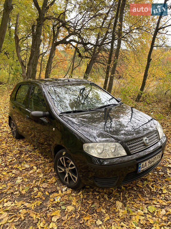 Хэтчбек Fiat Punto 2007 в Богуславе