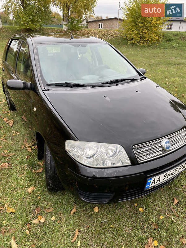 Хэтчбек Fiat Punto 2007 в Богуславе