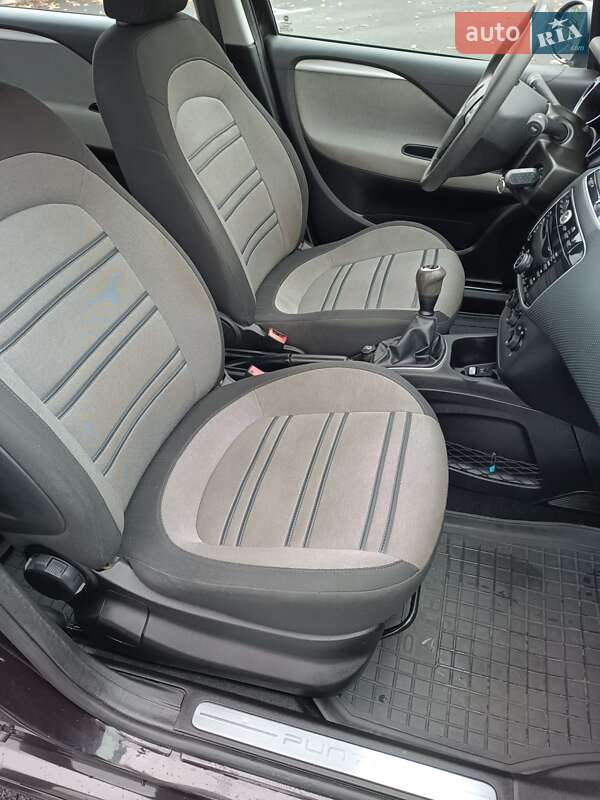 Хетчбек Fiat Punto 2011 в Житомирі фото 19 Хетчбек Fiat Punto 2011 в Житомирі