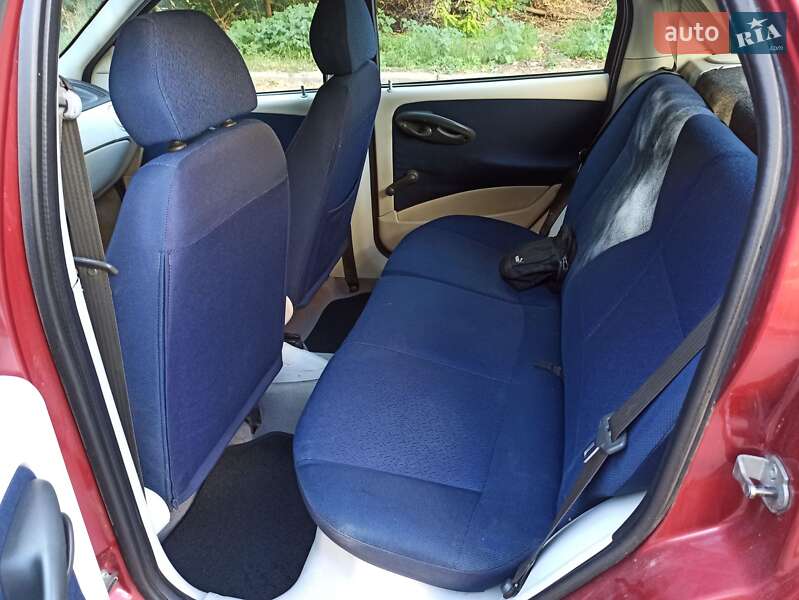 Хетчбек Fiat Punto 2004 в Києві