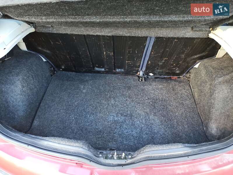 Хетчбек Fiat Punto 2004 в Києві