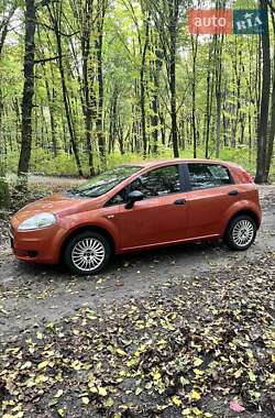 Хетчбек Fiat Punto 2006 в Старокостянтинові