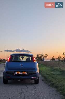 Хетчбек Fiat Punto 2011 в Дніпрі