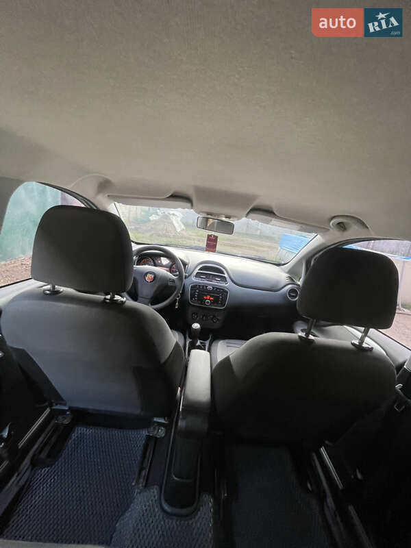 Хетчбек Fiat Punto 2011 в Коломиї