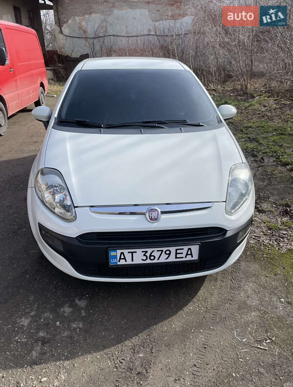 Хетчбек Fiat Punto 2011 в Коломиї