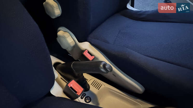 Хетчбек Fiat Punto 2004 в Харкові