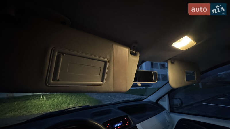 Хетчбек Fiat Punto 2004 в Харкові