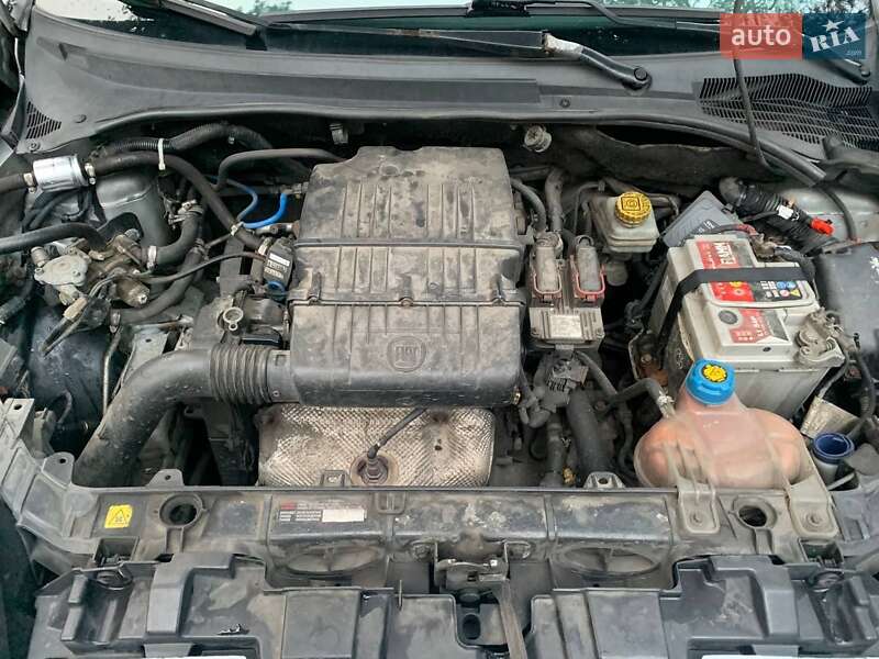 Хетчбек Fiat Punto 2009 в Києві