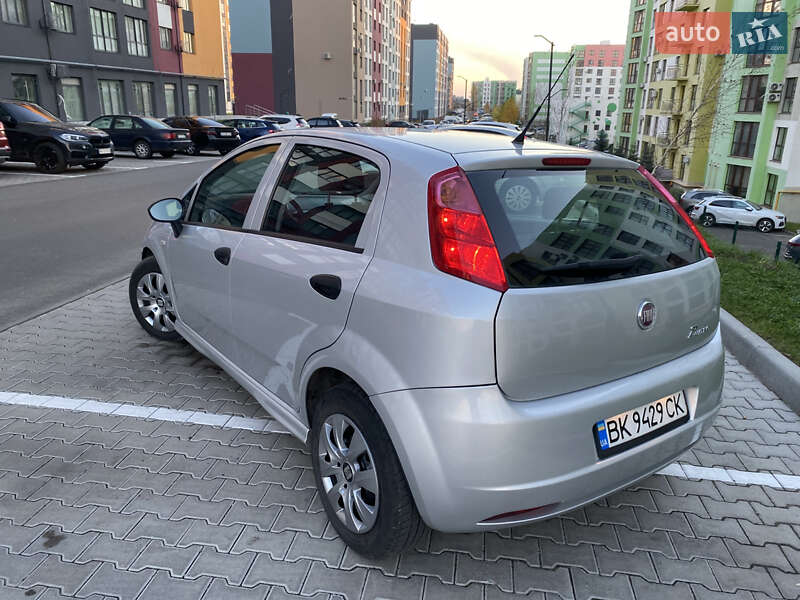 Хэтчбек Fiat Punto 2010 в Ровно фото 9 Хэтчбек Fiat Punto 2010 в Ровно