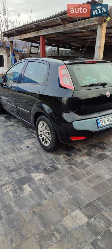 Хэтчбек Fiat Punto 2011 в Хмельницком