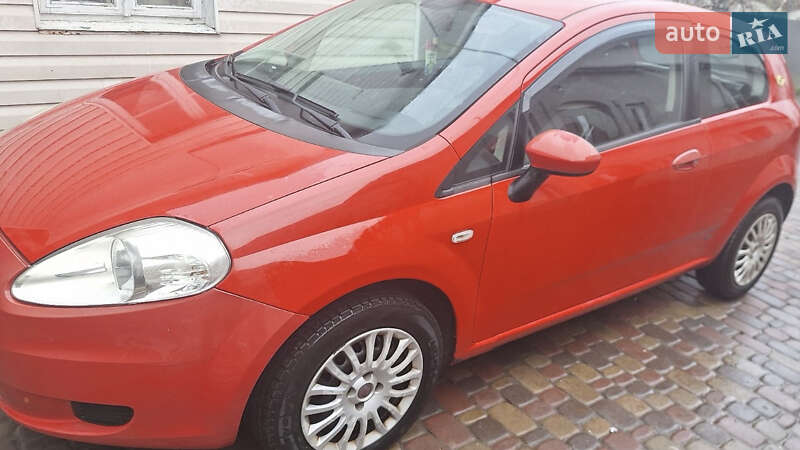 Хетчбек Fiat Punto 2008 в Млиніві фото 5 Хетчбек Fiat Punto 2008 в Млиніві