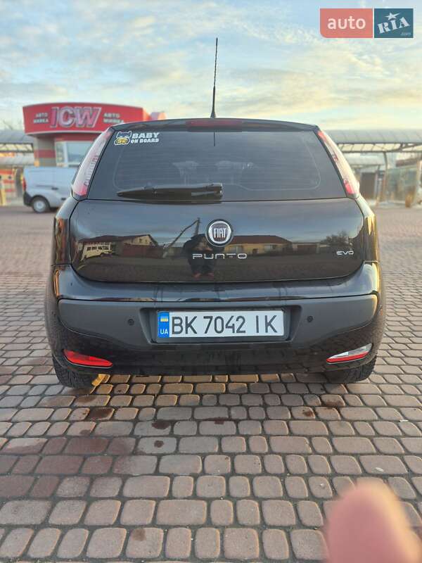 Хэтчбек Fiat Punto 2010 в Ровно фото 7 Хэтчбек Fiat Punto 2010 в Ровно
