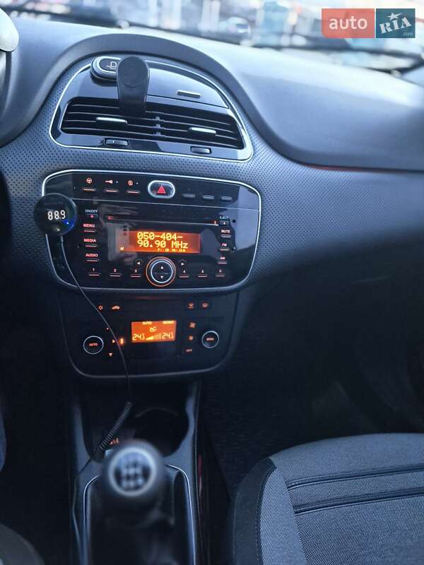 Хэтчбек Fiat Punto 2010 в Ровно фото 12 Хэтчбек Fiat Punto 2010 в Ровно