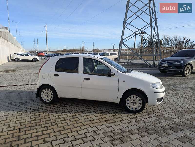 Хэтчбек Fiat Punto 2007 в Львове фото 6 Хэтчбек Fiat Punto 2007 в Львове