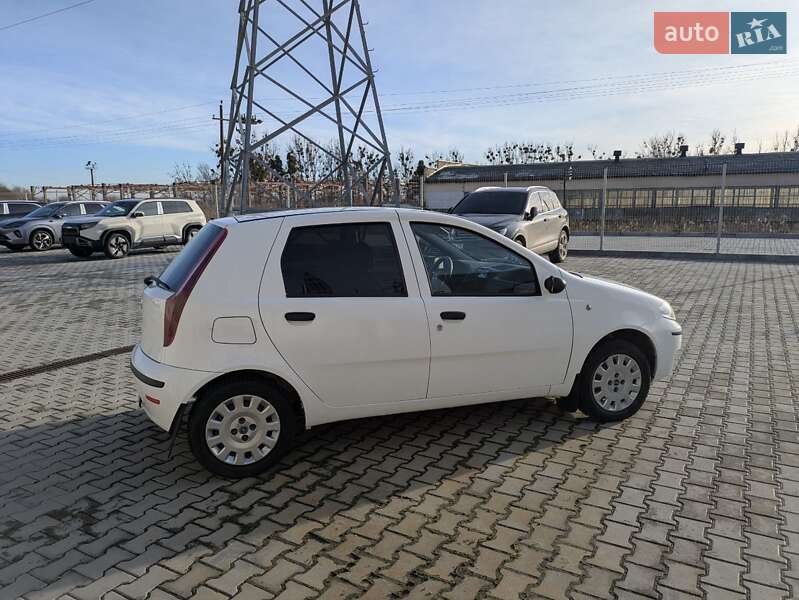 Хэтчбек Fiat Punto 2007 в Львове фото 7 Хэтчбек Fiat Punto 2007 в Львове