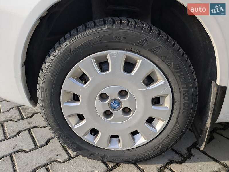 Хэтчбек Fiat Punto 2007 в Львове фото 25 Хэтчбек Fiat Punto 2007 в Львове