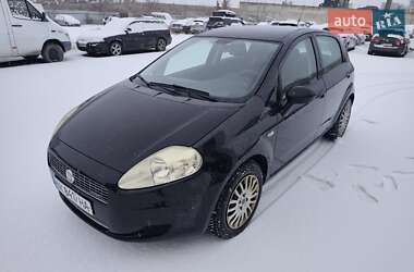 Хэтчбек Fiat Punto 2009 в Ровно