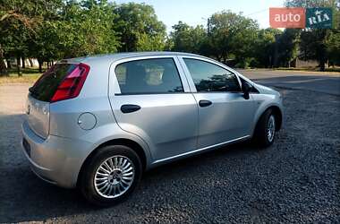 Хэтчбек Fiat Punto 2011 в Измаиле
