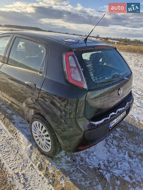 Хэтчбек Fiat Punto 2012 в Луцке фото 7 Хэтчбек Fiat Punto 2012 в Луцке