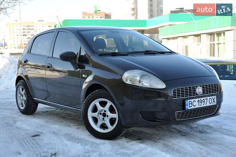 Хэтчбек Fiat Punto 2009 в Львове