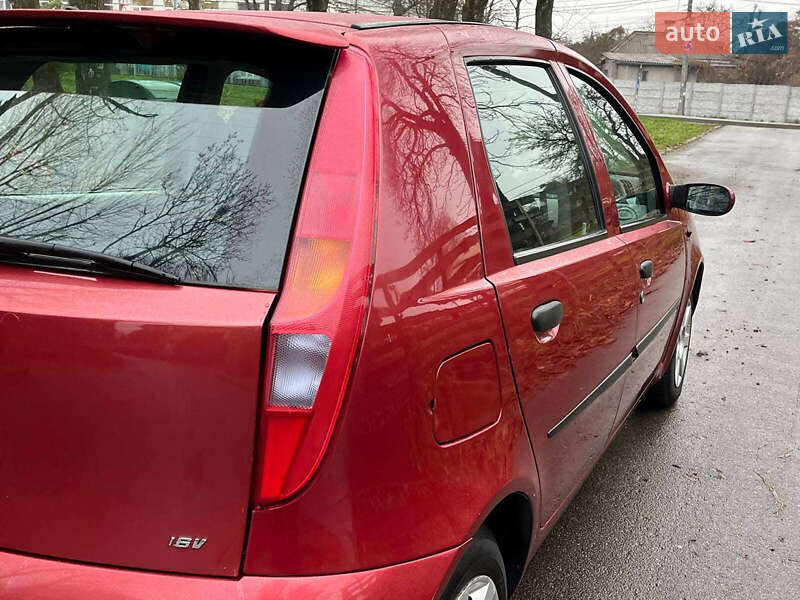 Хэтчбек Fiat Punto 2004 в Киеве фото 19 Хэтчбек Fiat Punto 2004 в Киеве