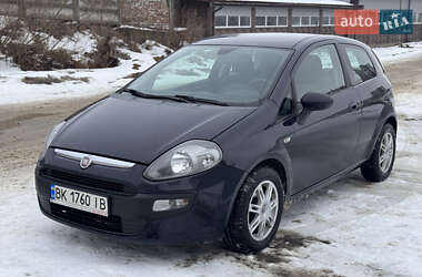 Хетчбек Fiat Punto 2010 в Рівному