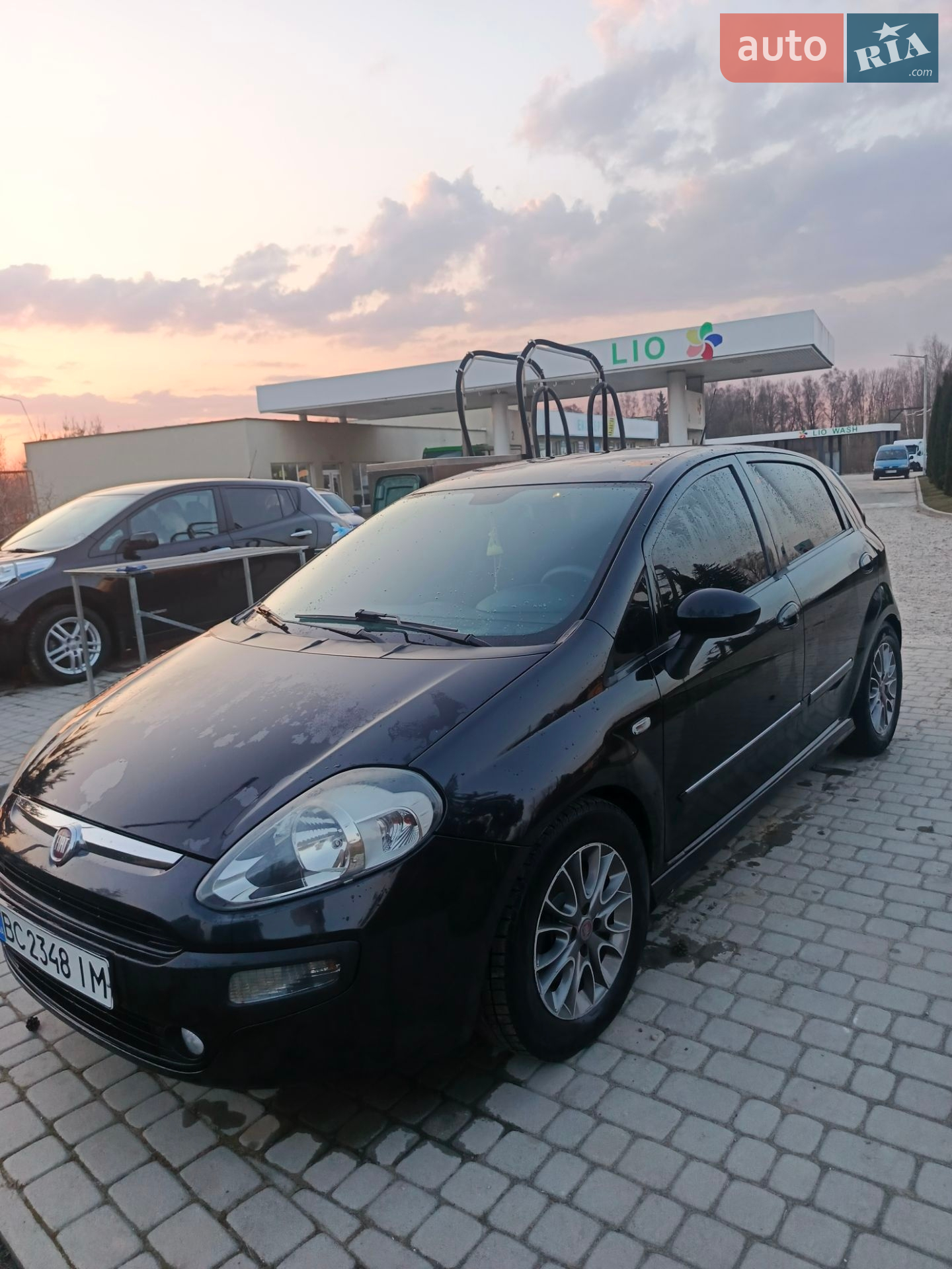 2010 Fiat Punto - мініатюра 2