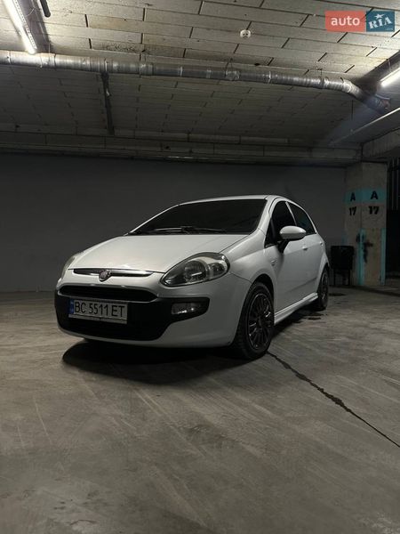 Fiat Punto 2011 Fiat Punto 2011