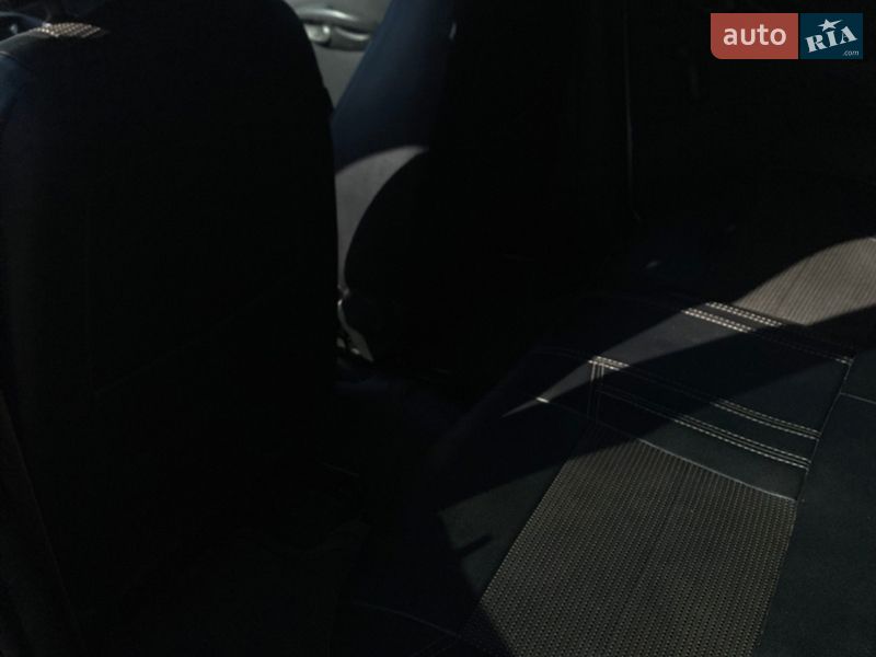 Хэтчбек Fiat Punto 2008 в Кропивницком