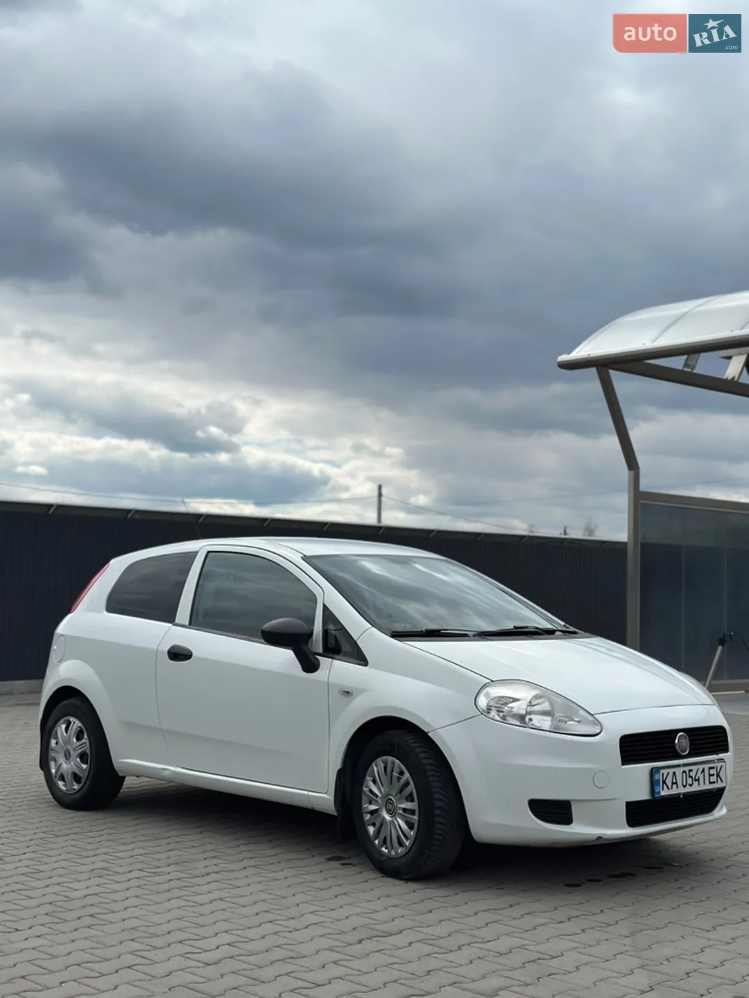 2011 Fiat Punto - мініатюра 4
