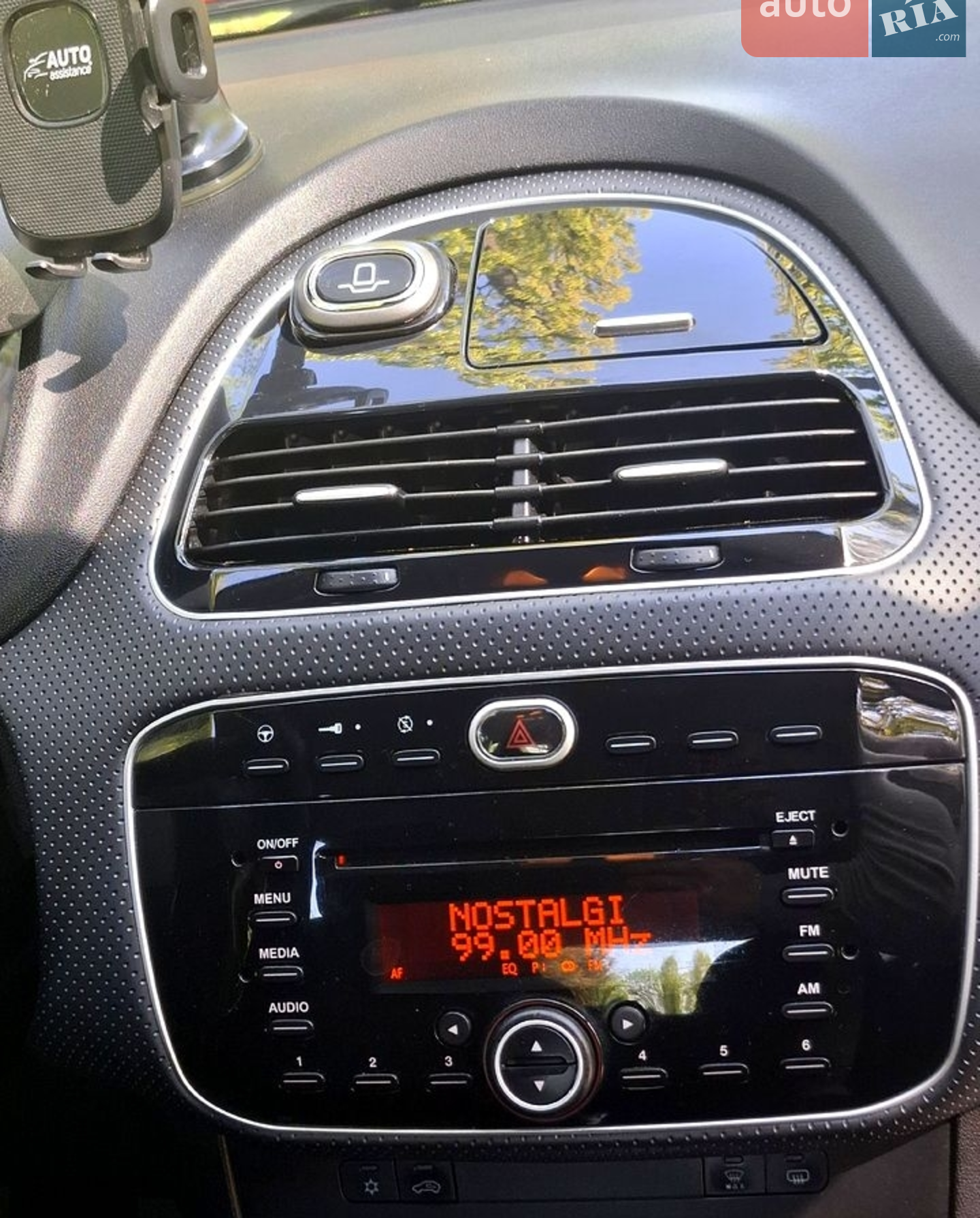 2010 Fiat Punto - мініатюра 5