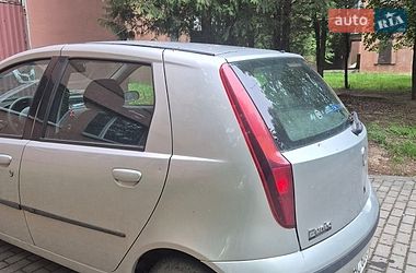 Хэтчбек Fiat Punto 2009 в Львове