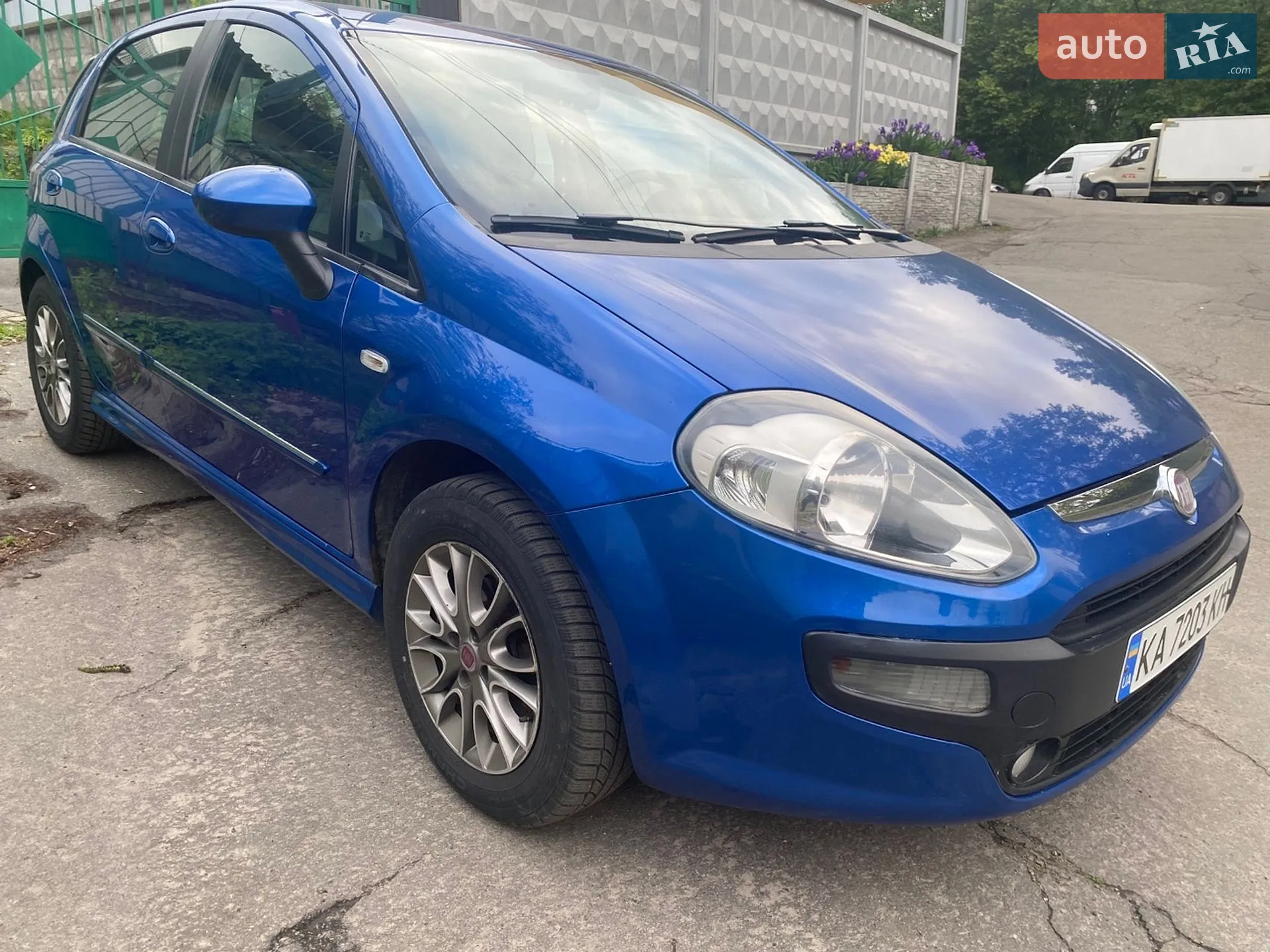 2010 Fiat Punto - мініатюра 3