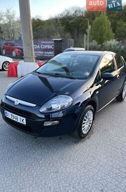 Хэтчбек Fiat Punto 2011 в Полтаве