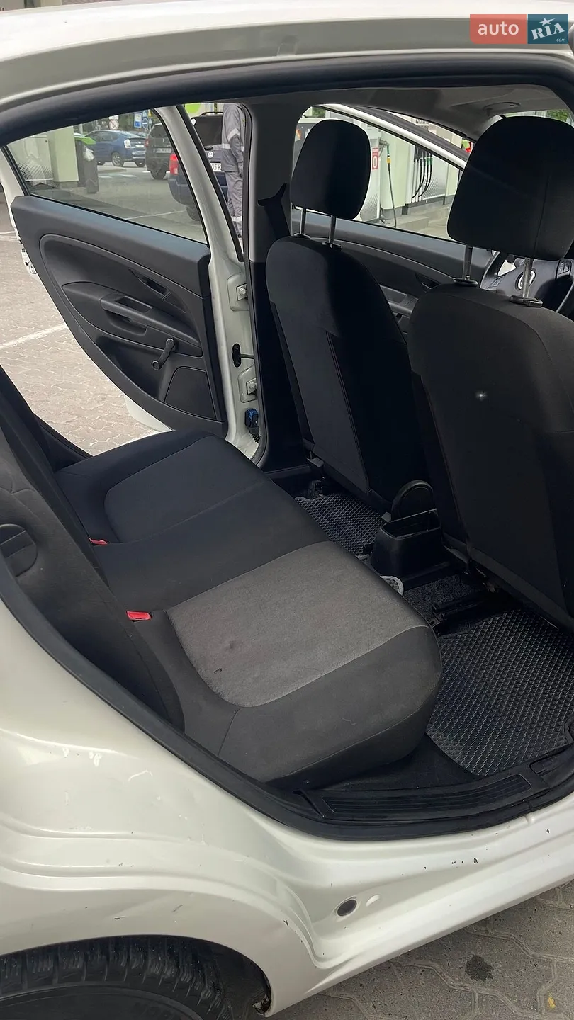 2012 Fiat Punto - мініатюра 21