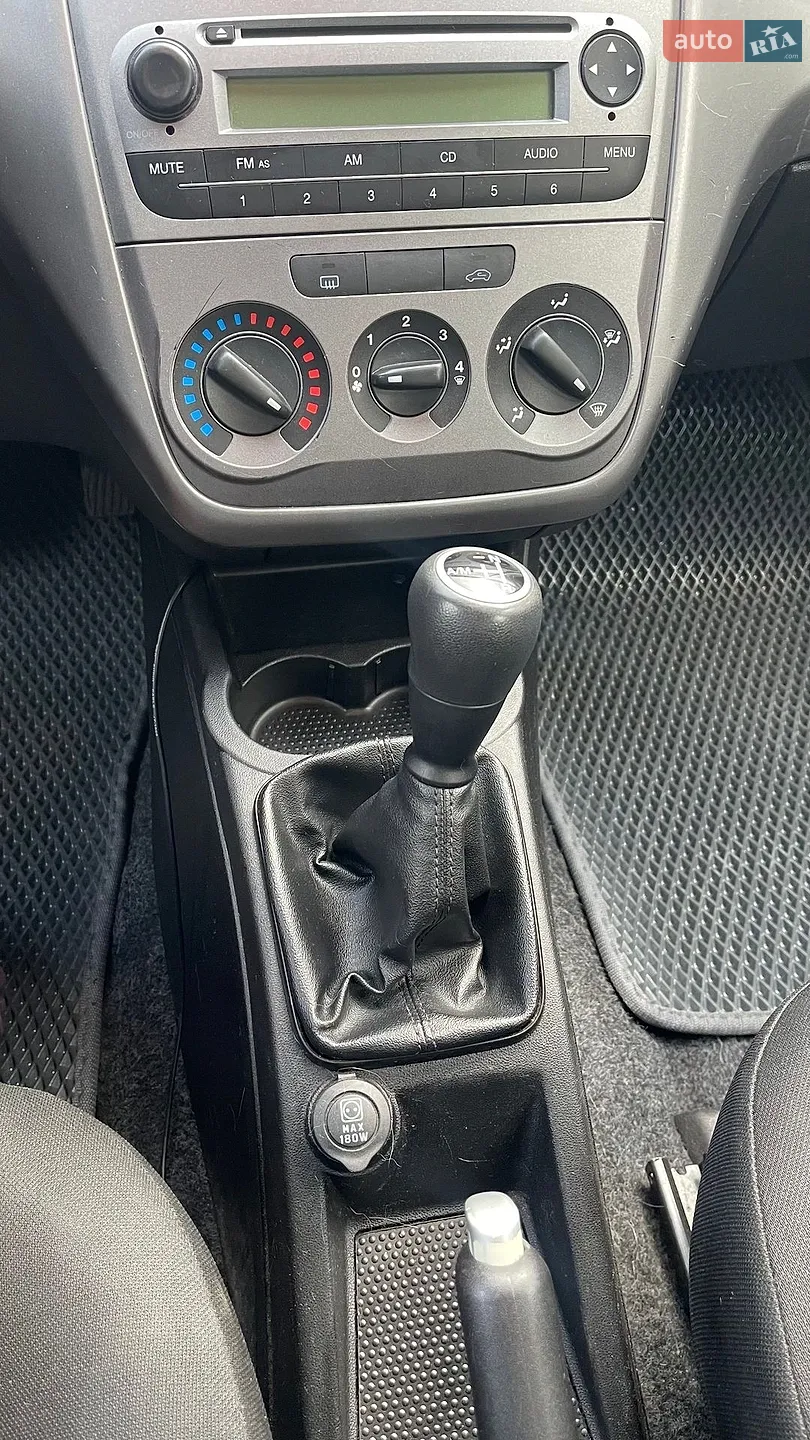 2012 Fiat Punto - мініатюра 19
