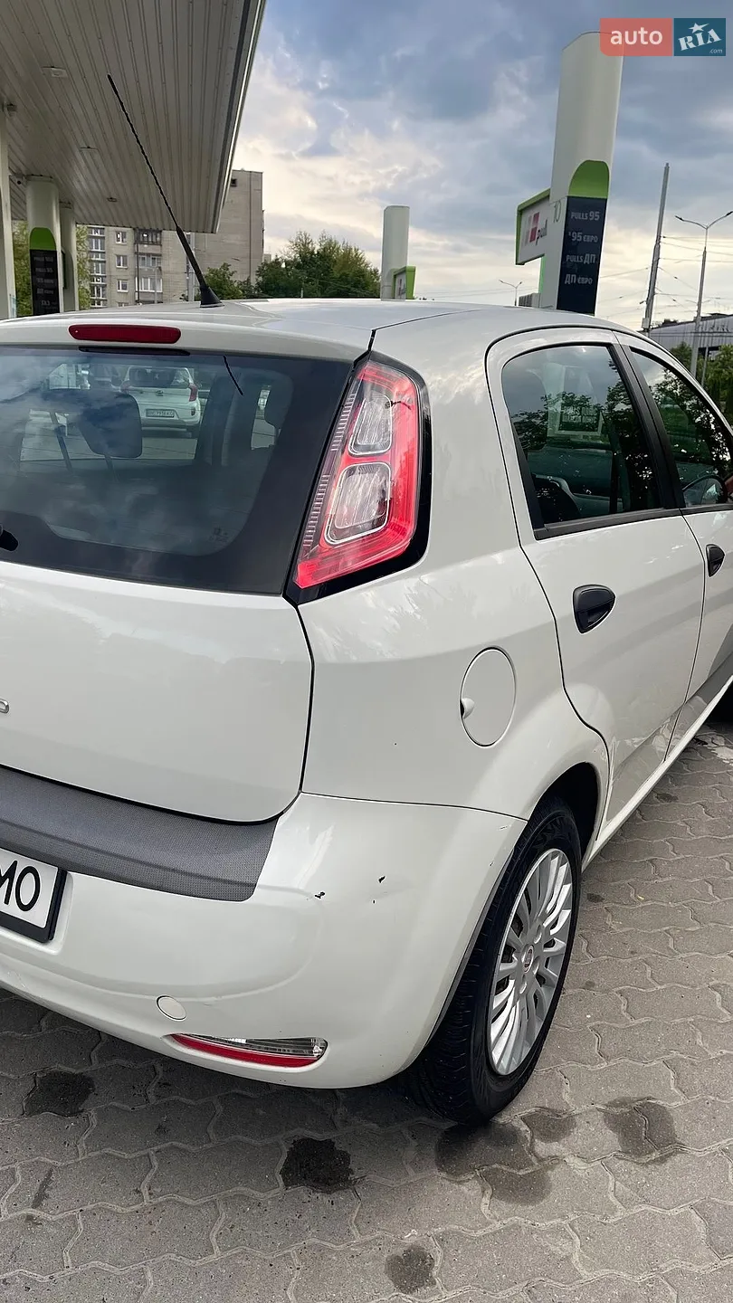 2012 Fiat Punto - мініатюра 6