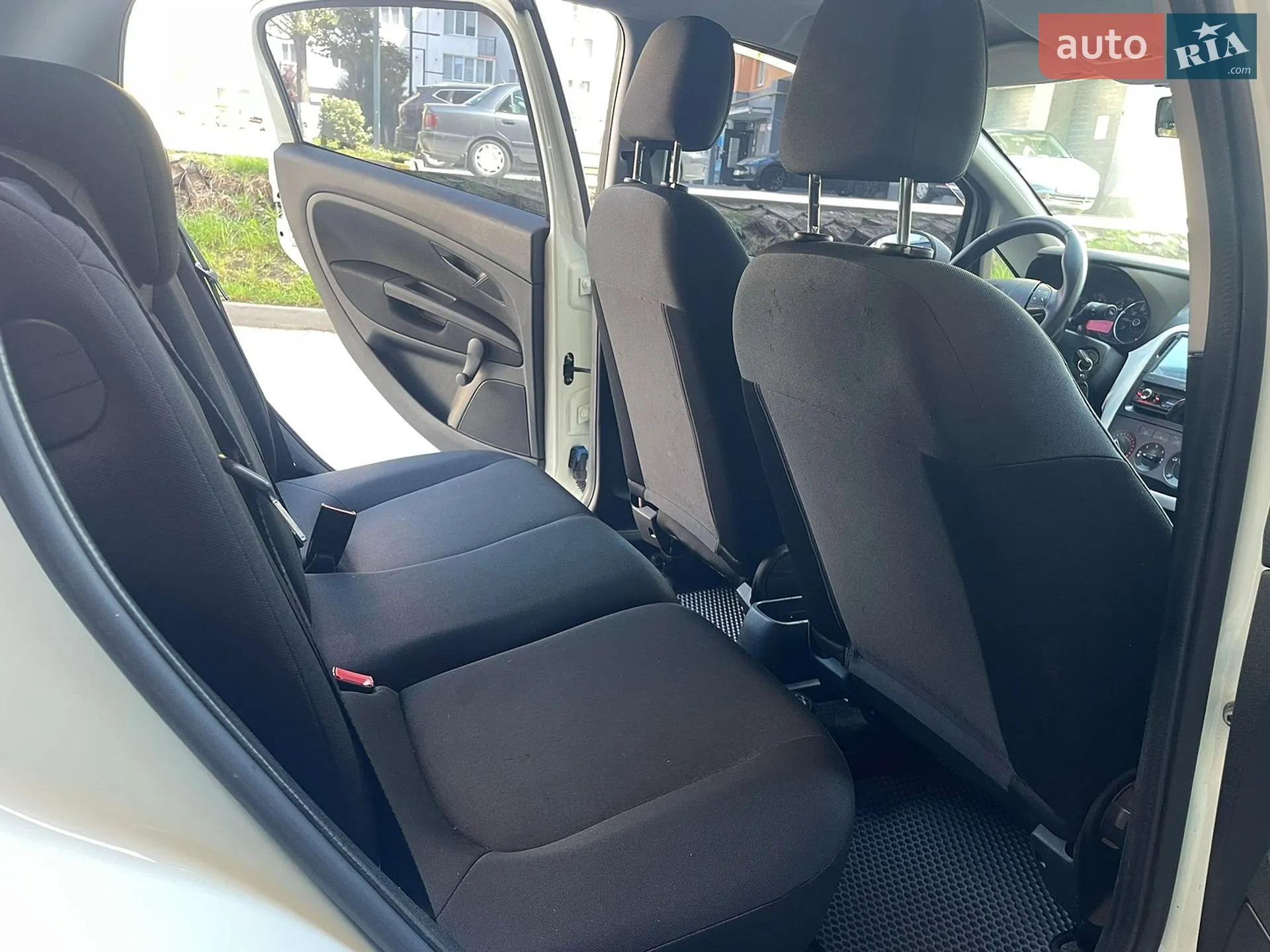 2012 Fiat Punto - мініатюра 33
