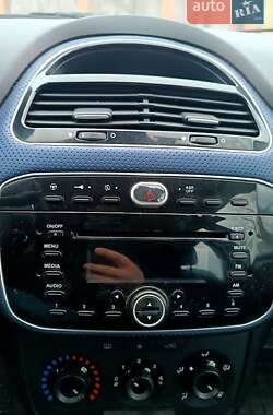 Хэтчбек Fiat Punto 2011 в Кропивницком