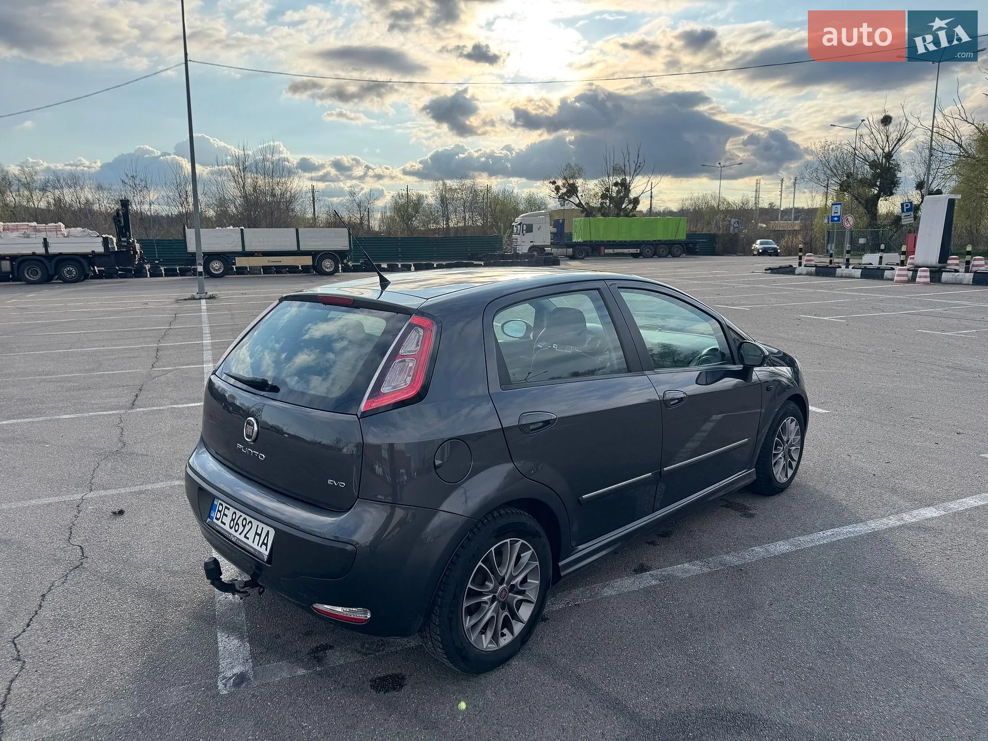 2010 Fiat Punto - мініатюра 8