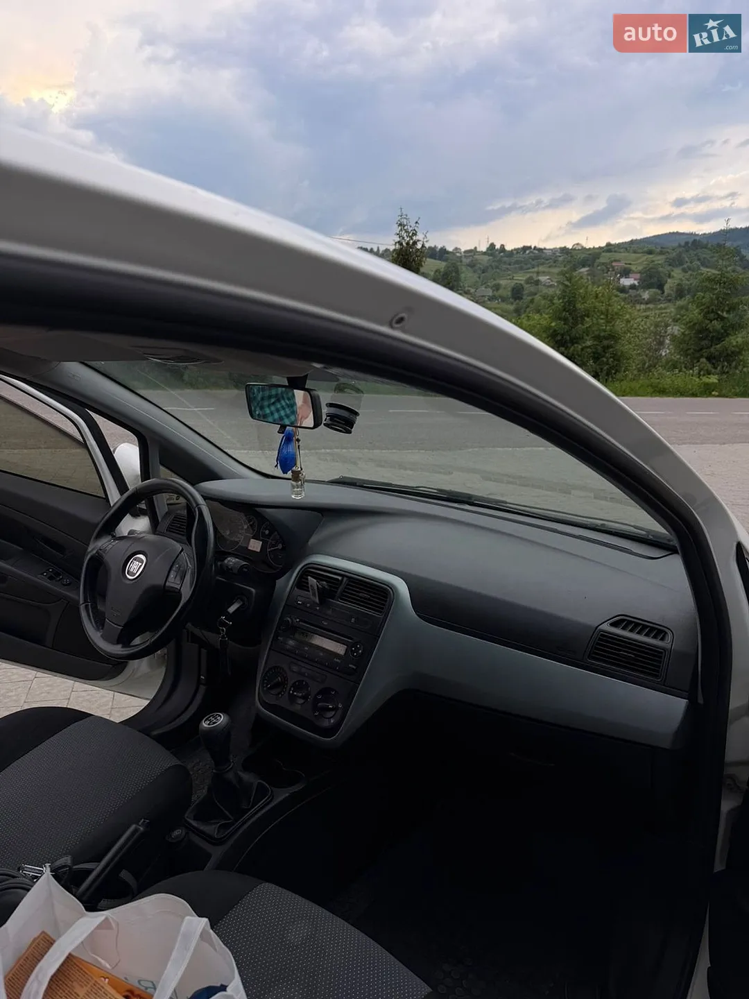 2011 Fiat Punto - мініатюра 10