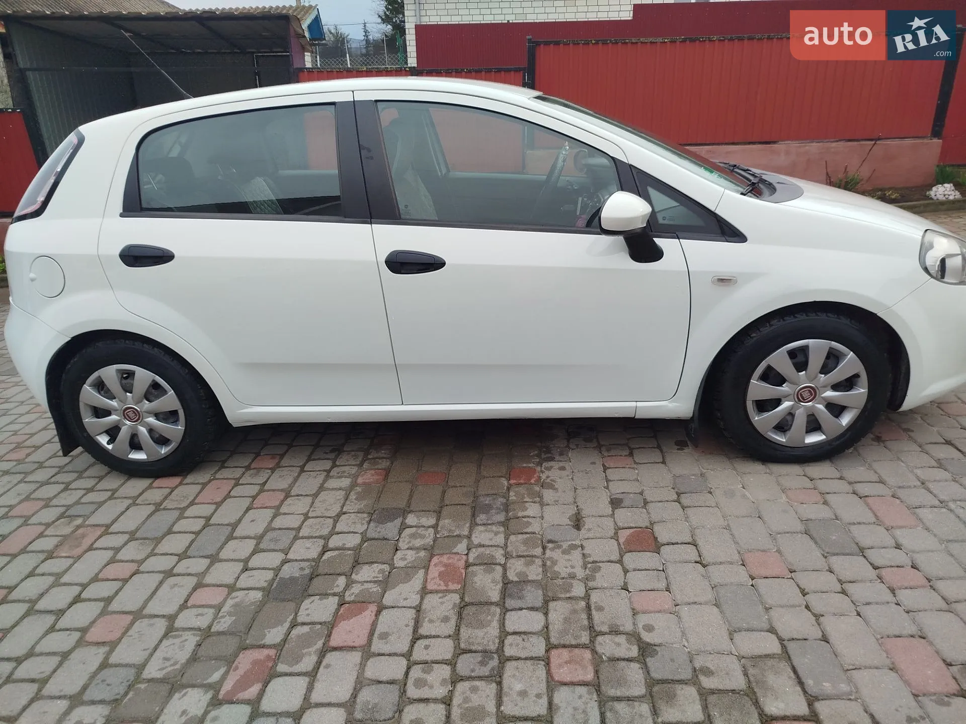 2012 Fiat Punto - мініатюра 2