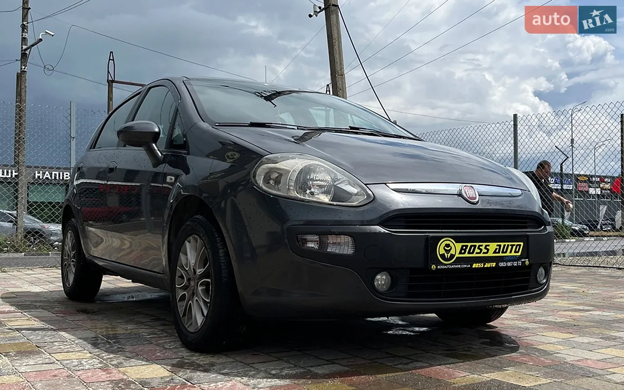 2010 Fiat Punto - мініатюра 21