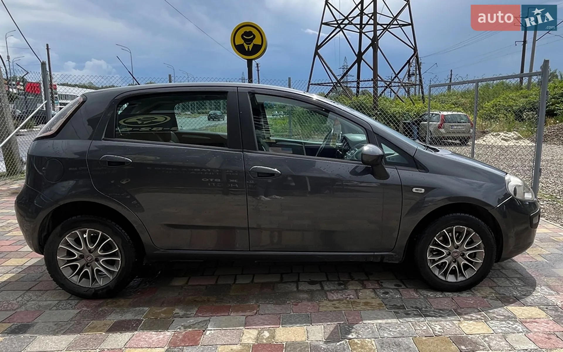 2011 Fiat Punto - мініатюра 8