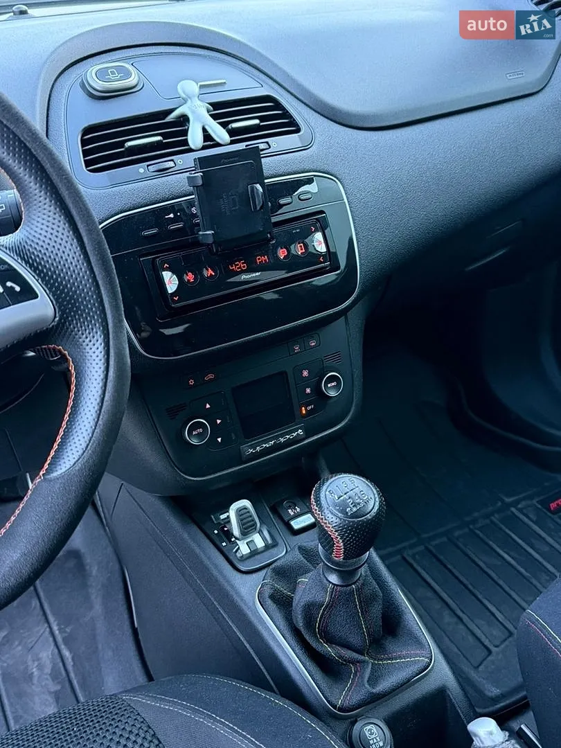 2013 Fiat Punto - мініатюра 18