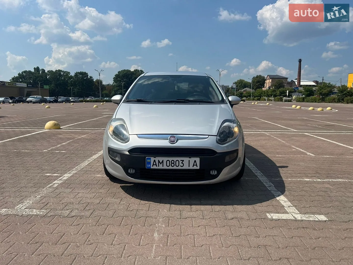 2010 Fiat Punto - мініатюра 2