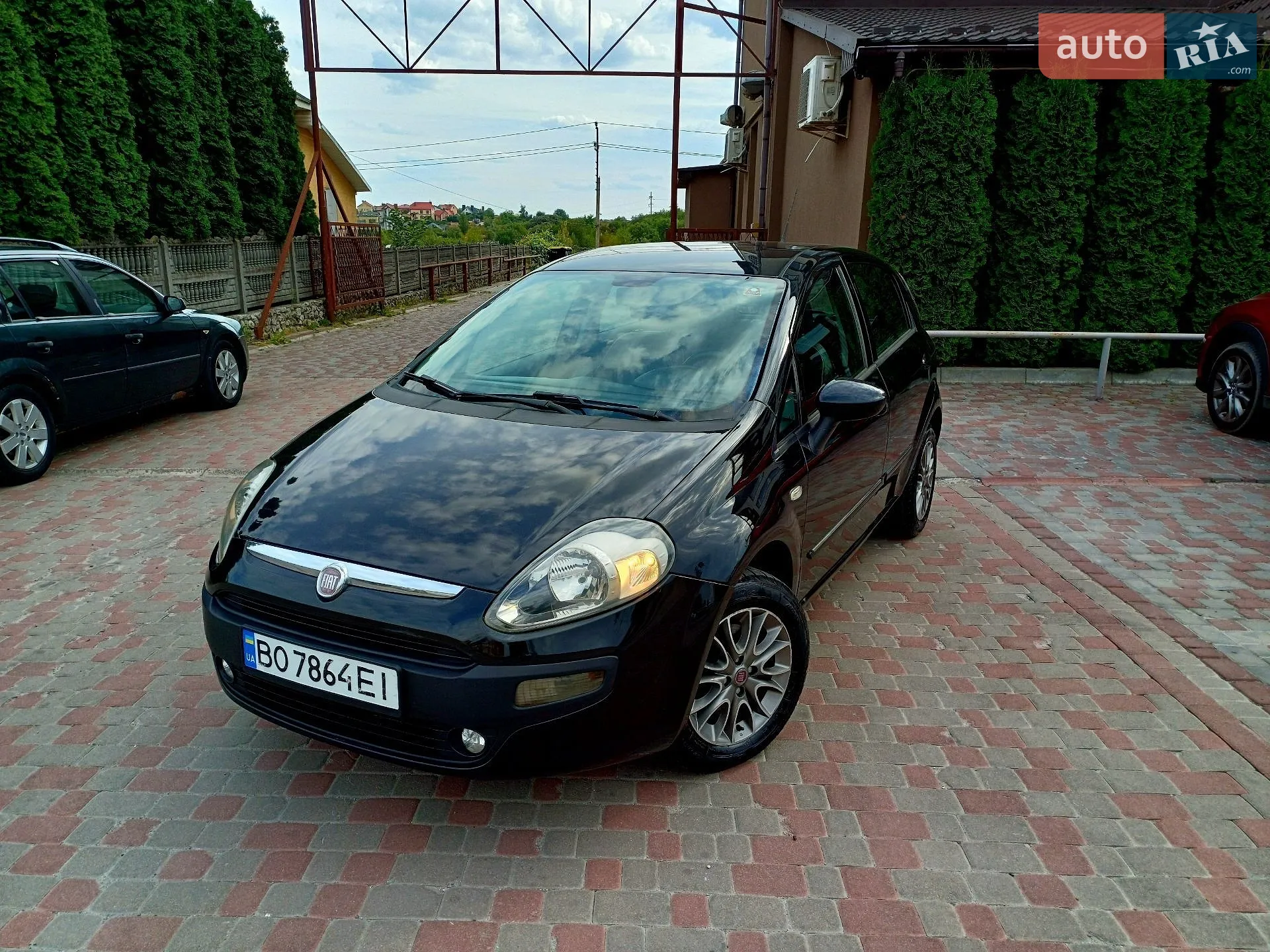 2011 Fiat Punto - фото 1