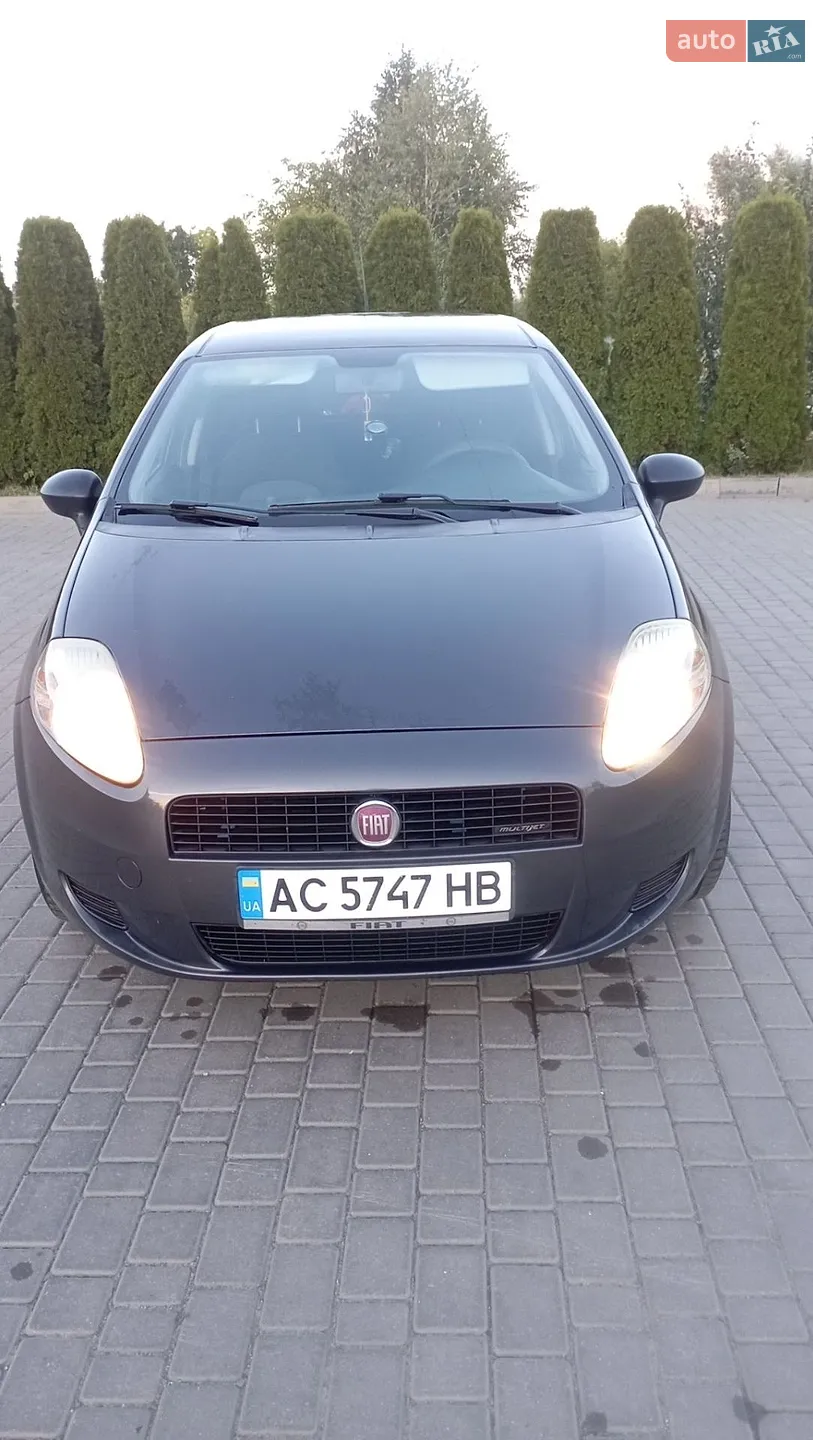 2010 Fiat Punto - мініатюра 12